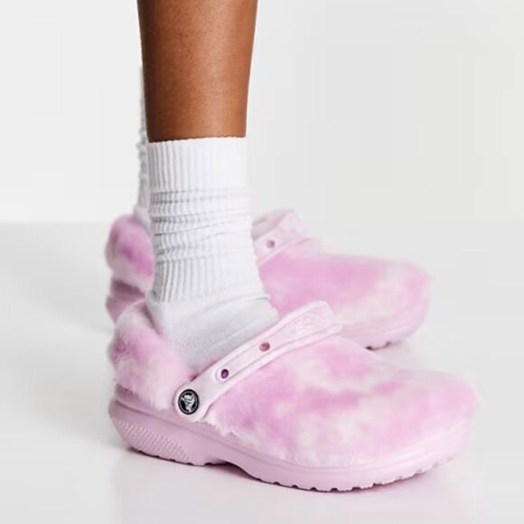 Crocs Classic Fur Sure clogs in pink - Picture 4 of 13